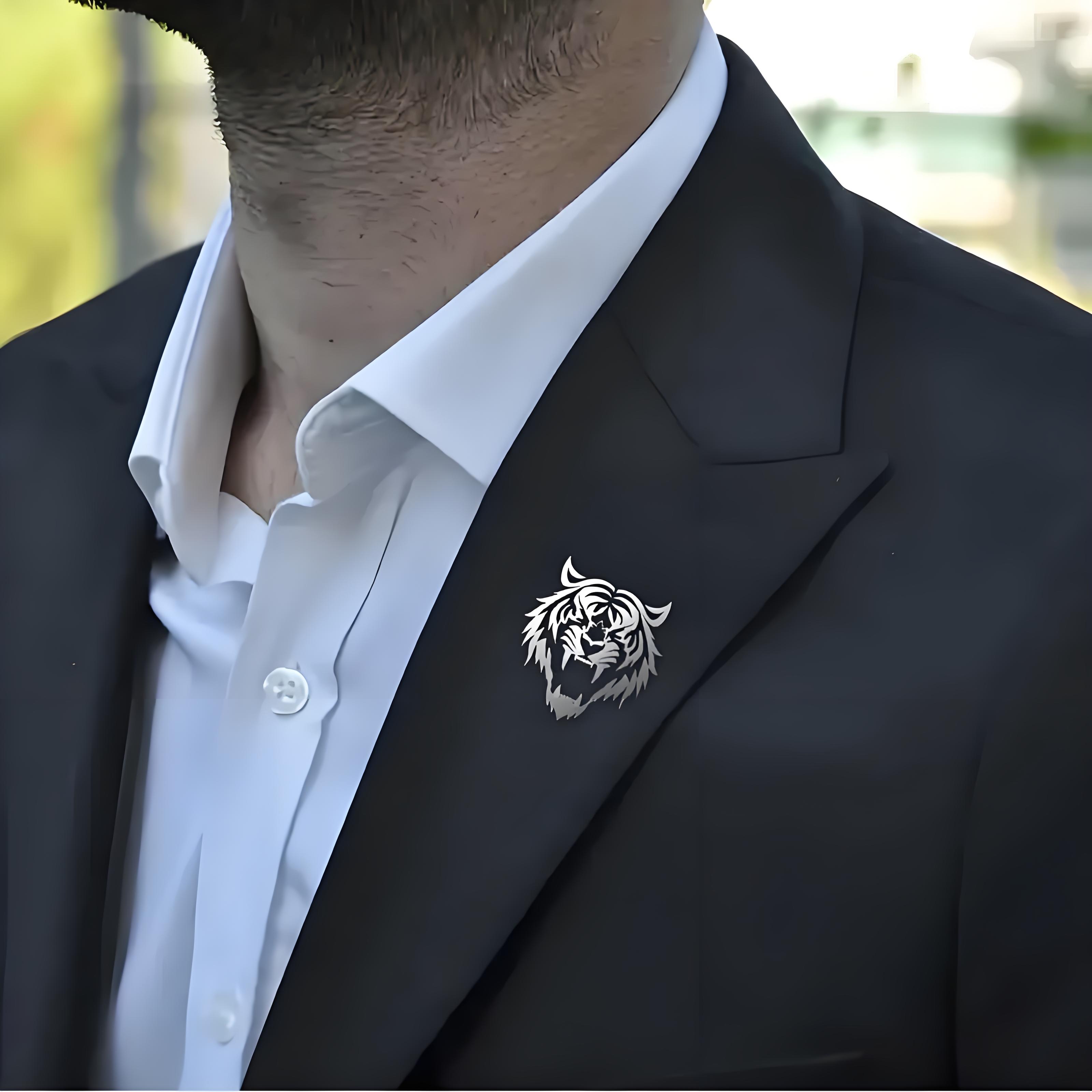 Tuxedo Lapel Pin - 남성용 스테인레스 스틸 호랑이 머리 옷깃
